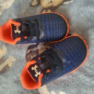 5C UA sneakers